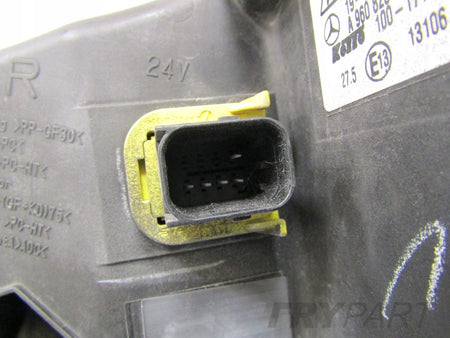 Headlight Mercedes Actros MP4 XENON 11- RH A9608200739
