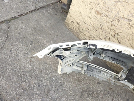 VW TOURAN 5TA 15- Front Bumper