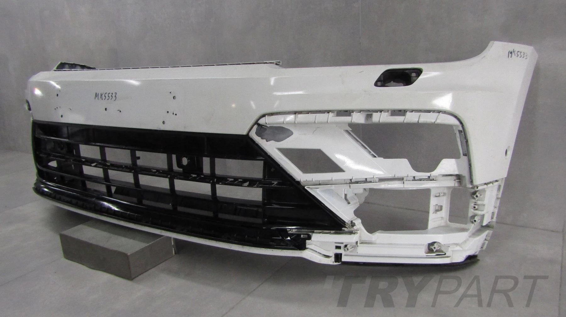 Front Bumper for Volkswagen VW Tiguan 5NN Allspace R-line 2016-2020