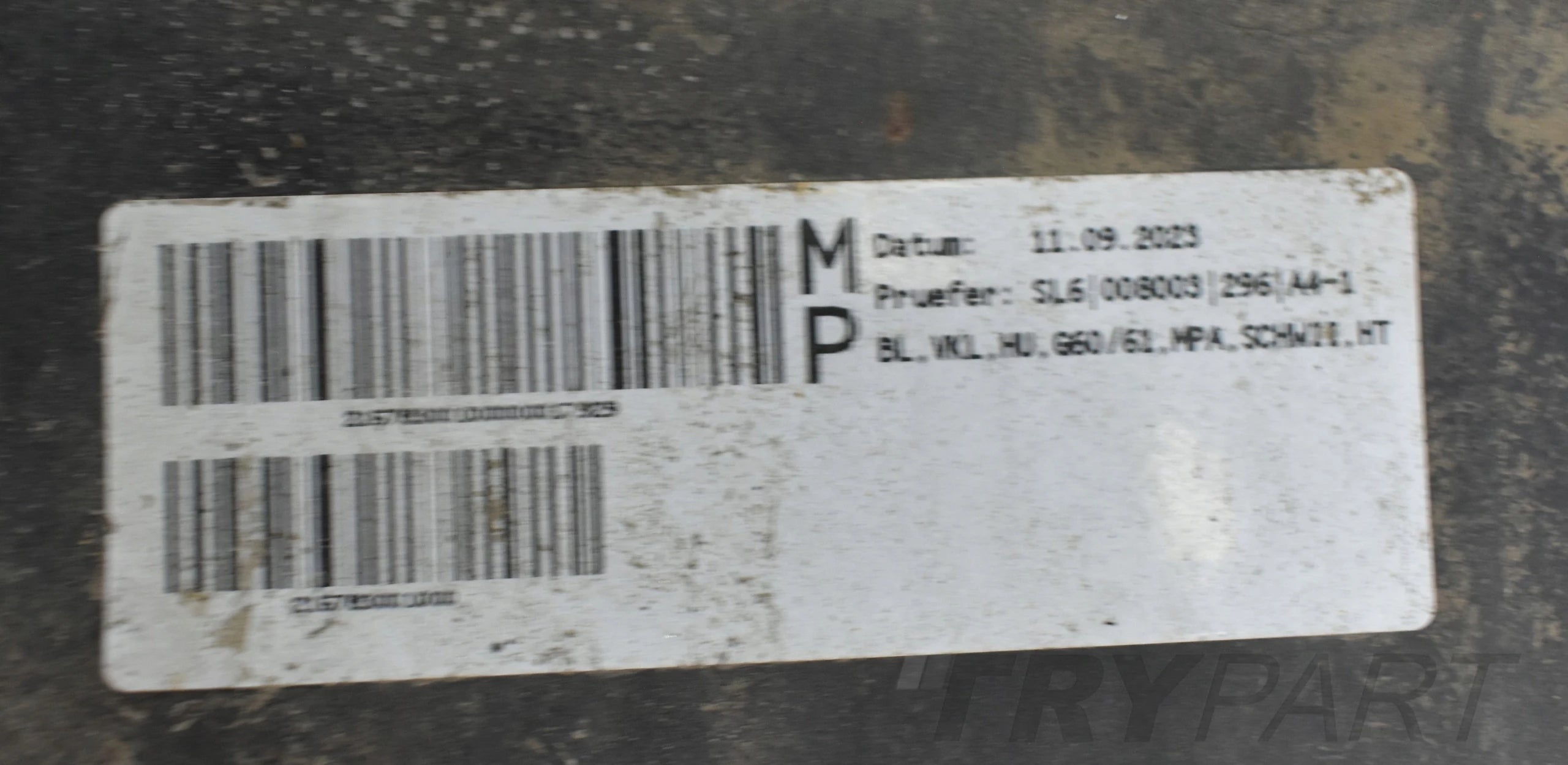 BMW V G60 M PACKAGE REAR BUMPER SEDAN ORG + BOTTOM