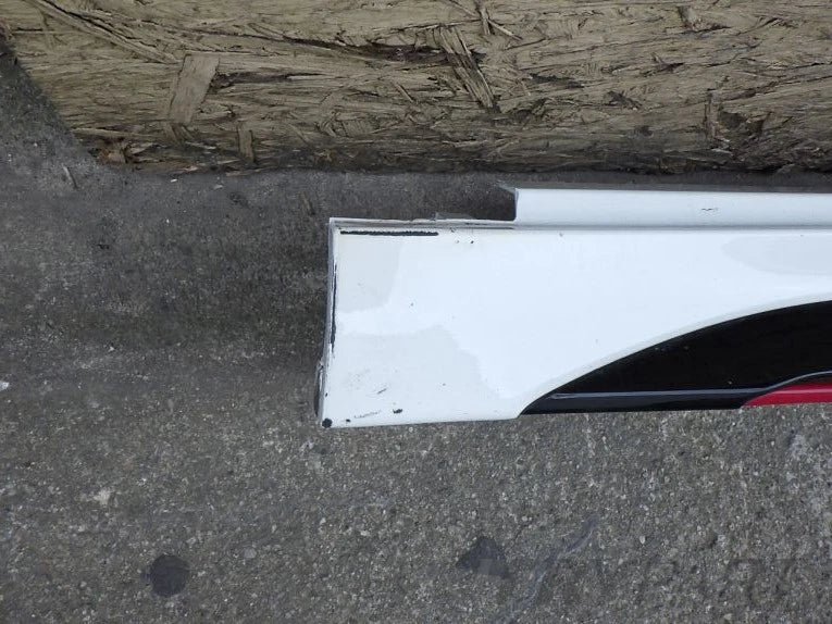 KIA PROCEED III 3 GT 18- left sill protector strip