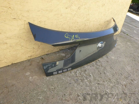 KIA CEED III SW KOMBI 18- Rear Flap Cover