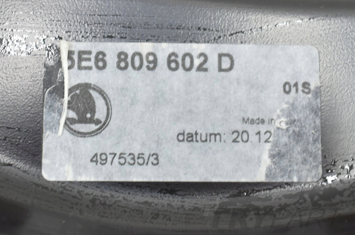 SKODA OCTAVIA IV 5E6 5E3 RIGHT SILL COVER ORG