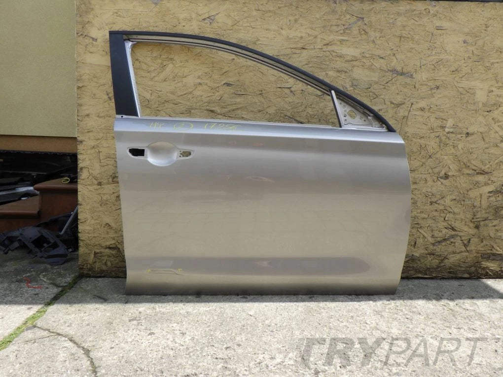 HYUNDAI I30 III 3 17- Front Right Door