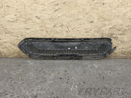 KIA NIRO Grille Retainer