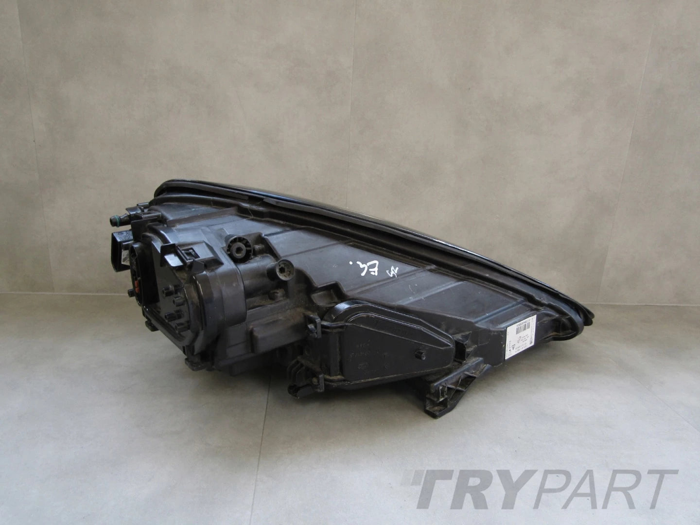 PORSCHE PANAMERA 970 HEADLIGHT LIFT 13-16 XENON ACTIVE LH