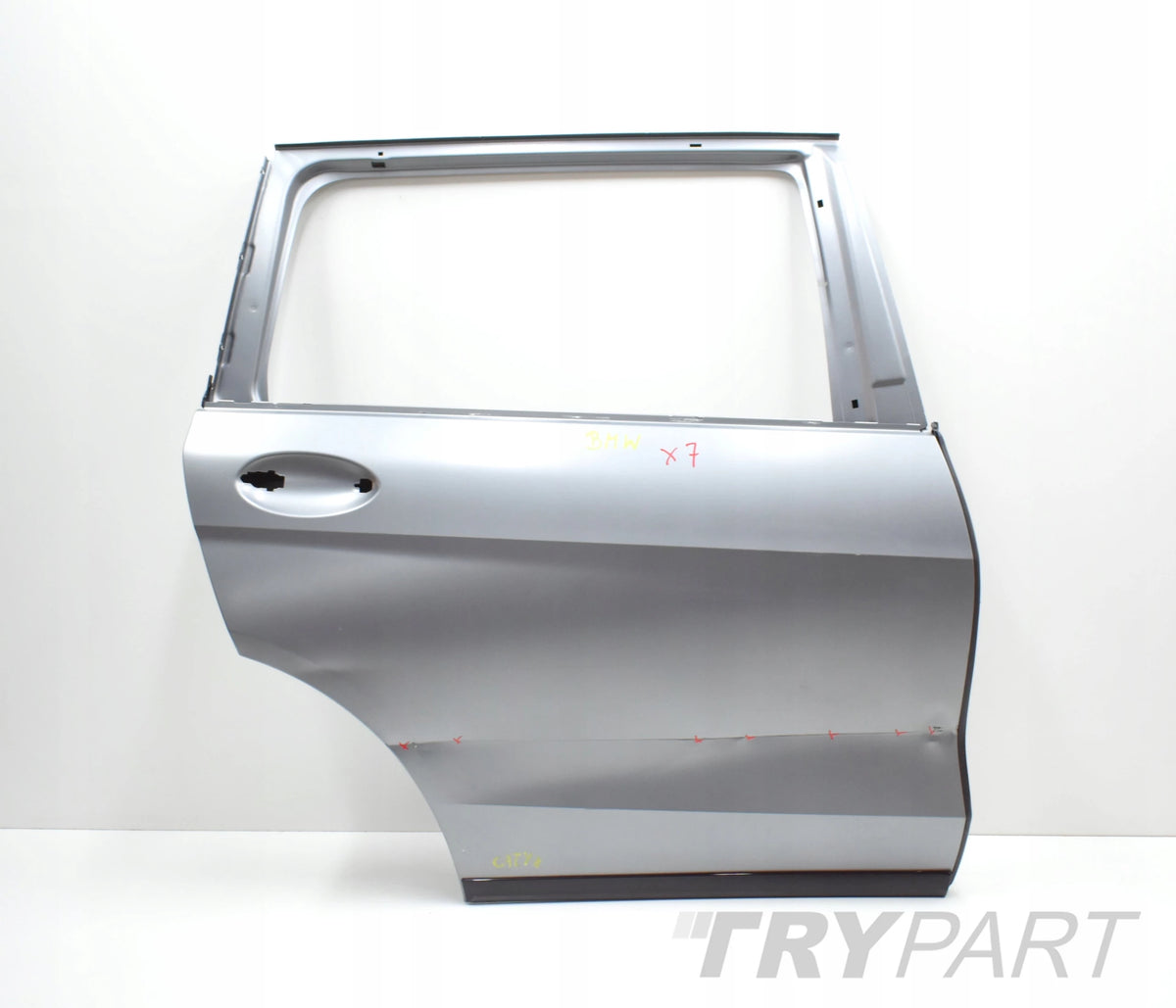 BMW X7 G07 Rear Right Door + Trim Strip