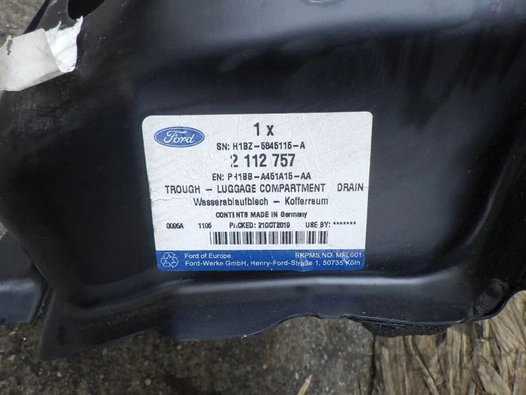FORD FIESTA MK8 17- REAR LIGHT HOUSING LEFT