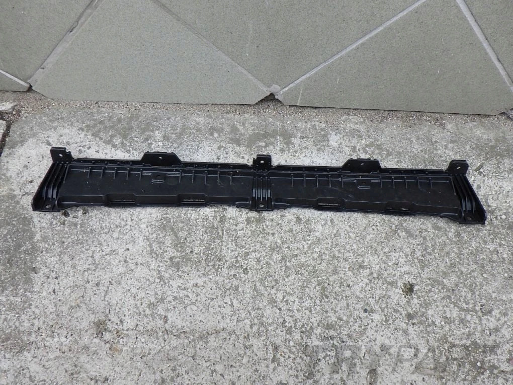 KIA NIRO 16- REAR BUMPER SLIDE MOUNTING