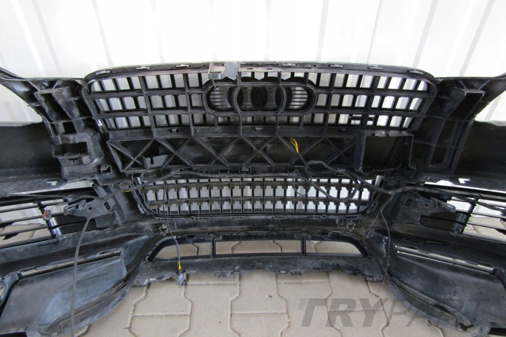 Audi Q7 4L0 S-Line Front Bumper 05-09
