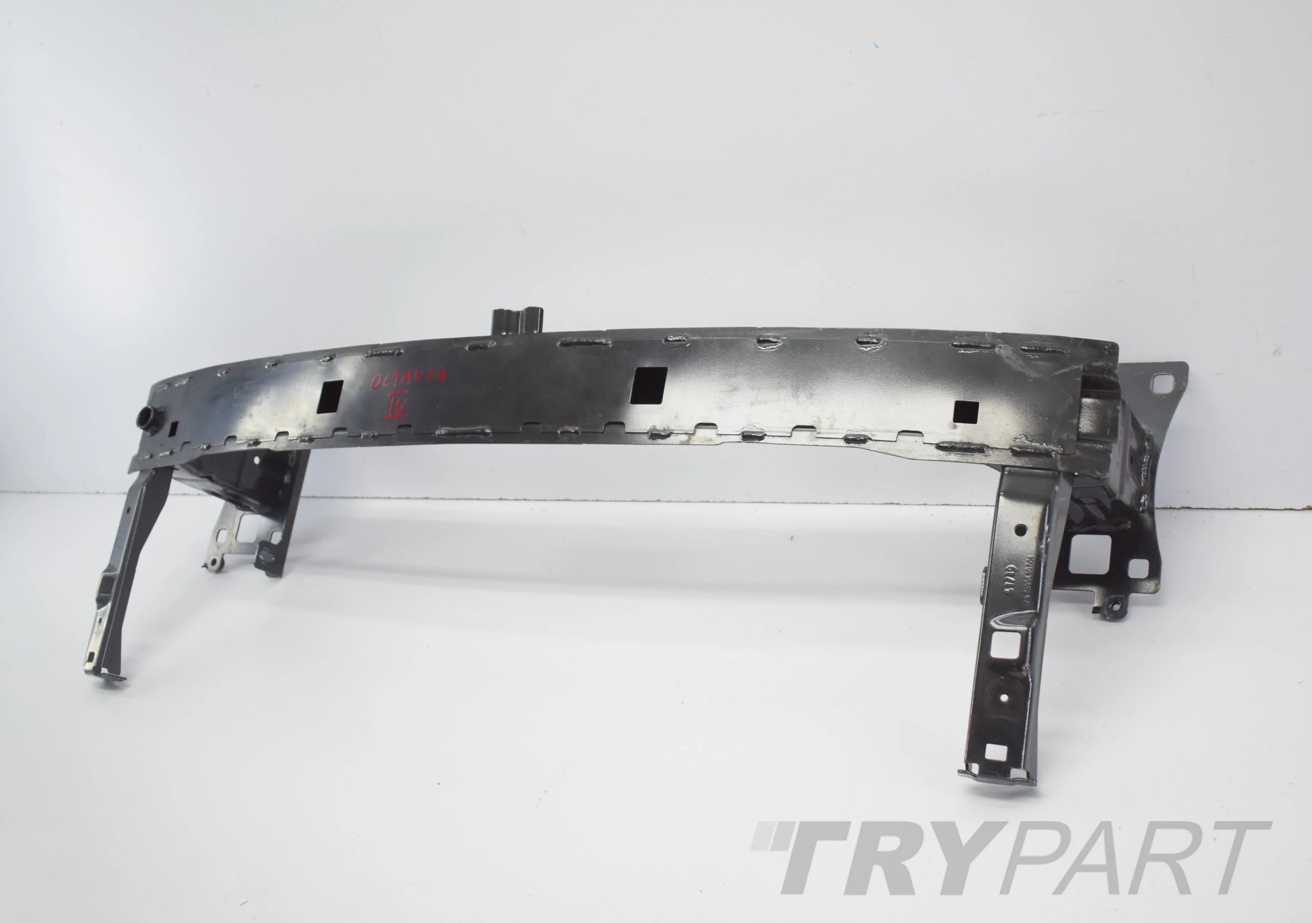 SKODA SCALA 654 FRONT BUMPER BAR