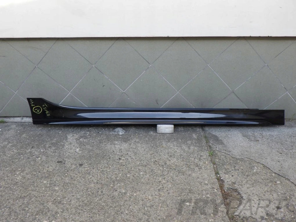 BMW 1 F40 M PACKET Door Sill Trim Right Side