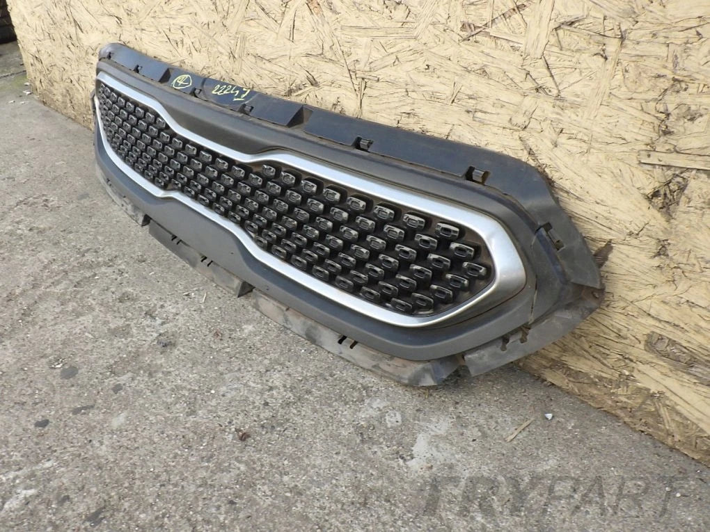 KIA NIRO Grille Retainer