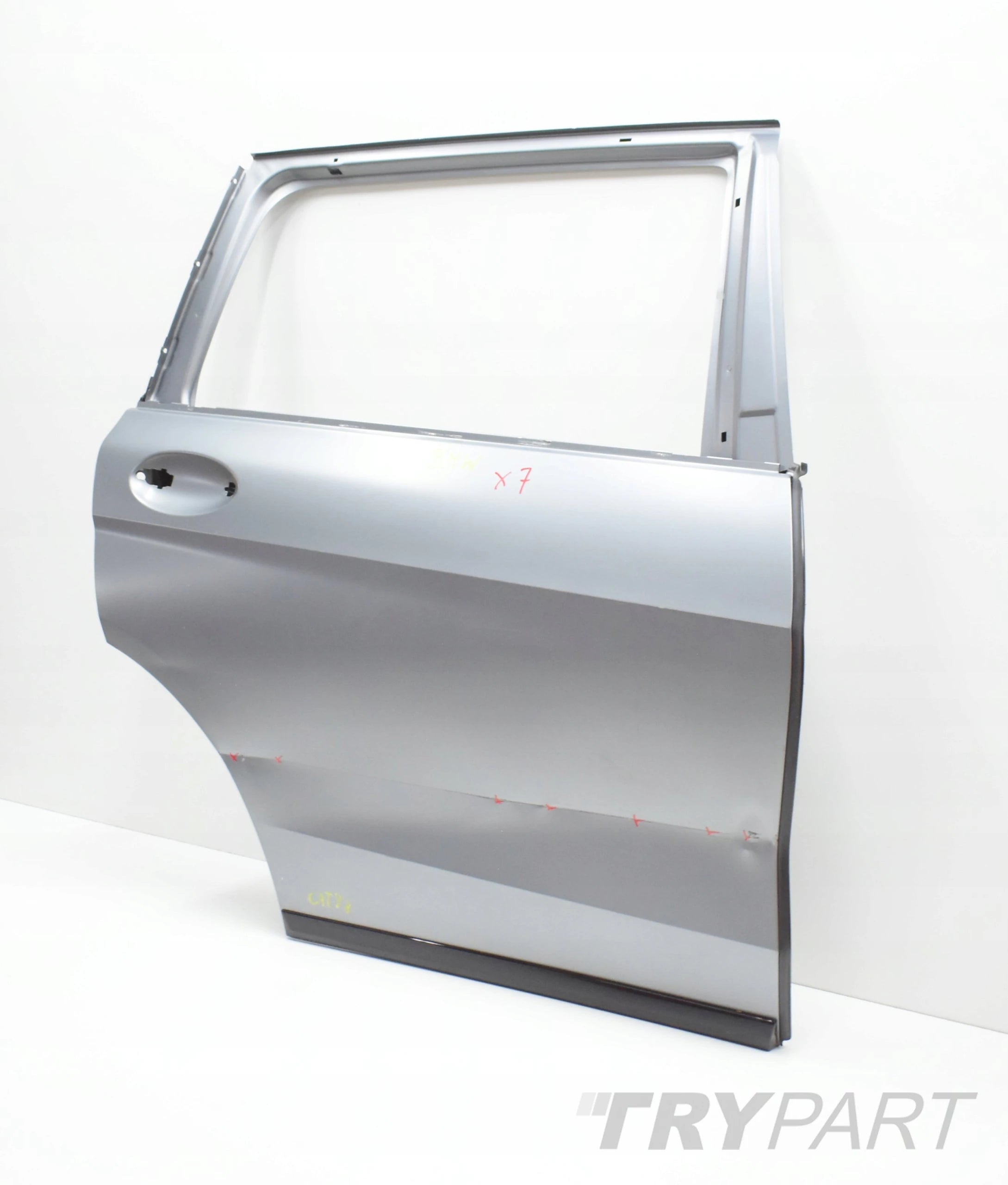 BMW X7 G07 Rear Right Door + Trim Strip
