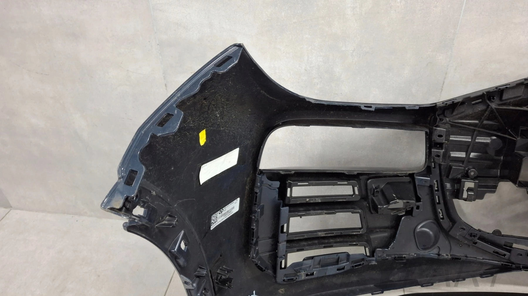 Front bumper for Audi Q6 E-tron 24- / + reinforcement