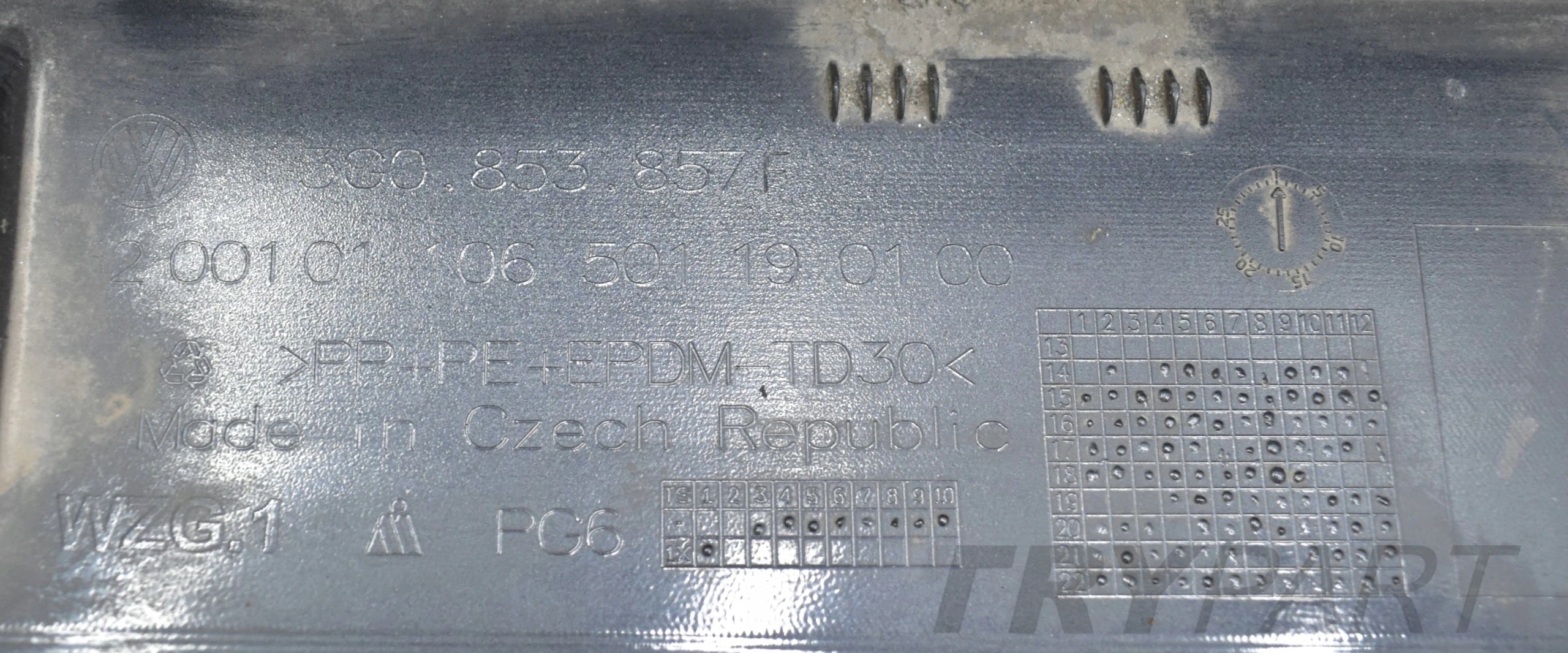 VW PASSAT B8 3G0 LEFT SILL PANEL ORG