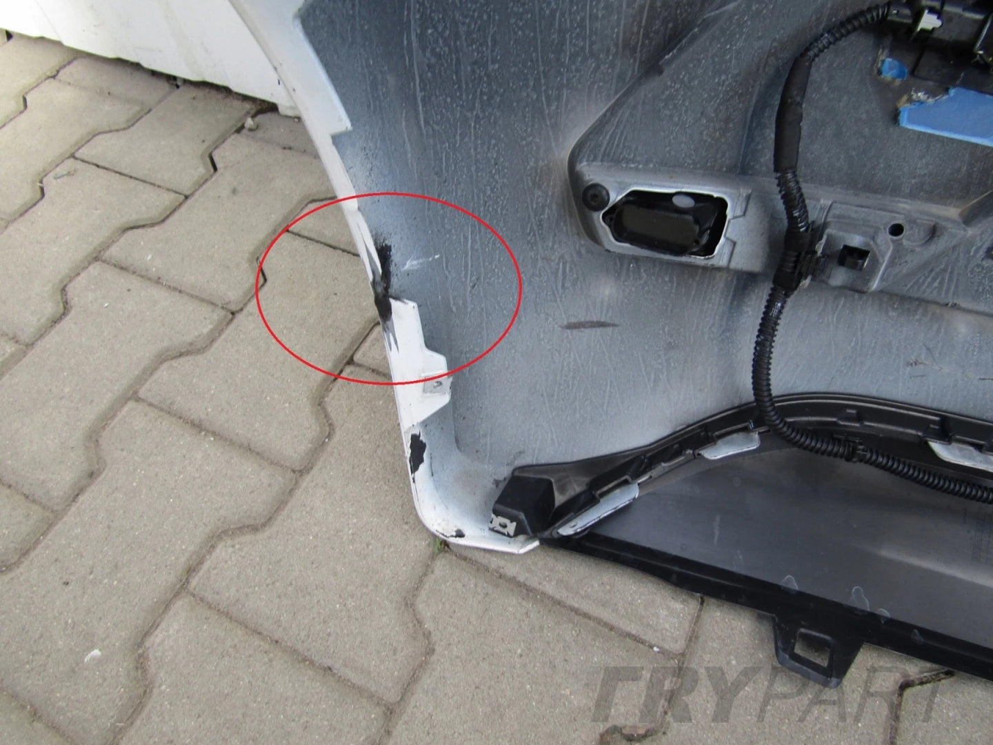 VW Up Lift Rear Bumper 16- (PDC)