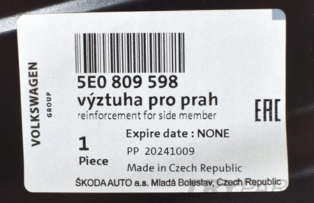 SKODA OCTAVIA III 5E INNER FENDER RIGHT ORG 5E0810598