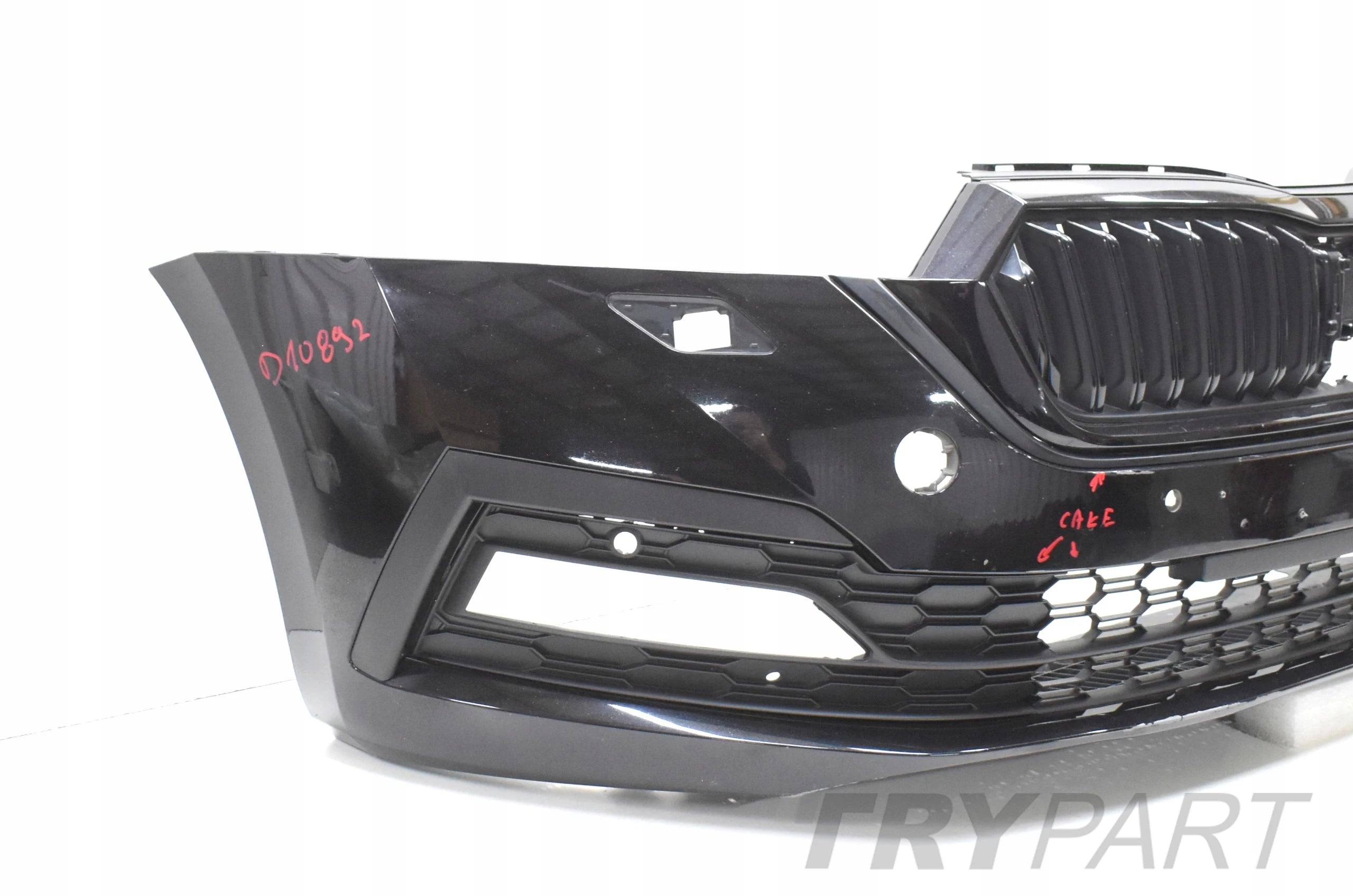 SKODA OCTAVIA IV 5E FRONT BUMPER ORG + GRILLES + GRILL + FOG LIGHT