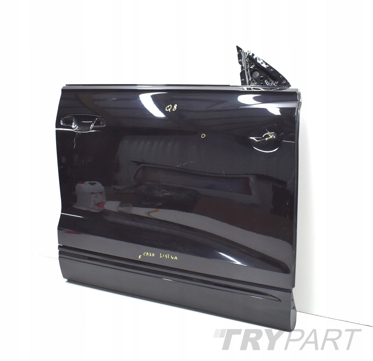 AUDI Q8 4M8 RIGHT FRONT DOOR + STRIP