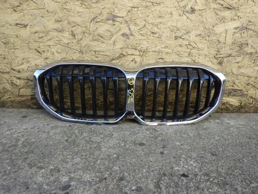 BMW 1 F40 GRILLE