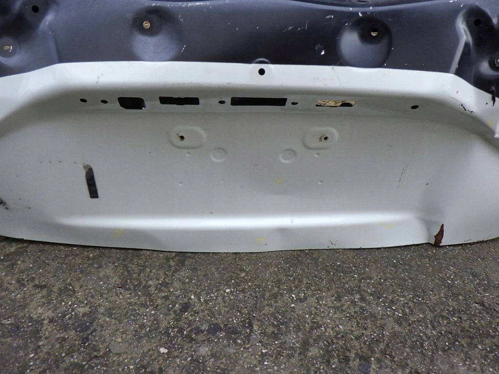 TOYOTA YARIS III LIFT IV 17- REAR TRUNK LID