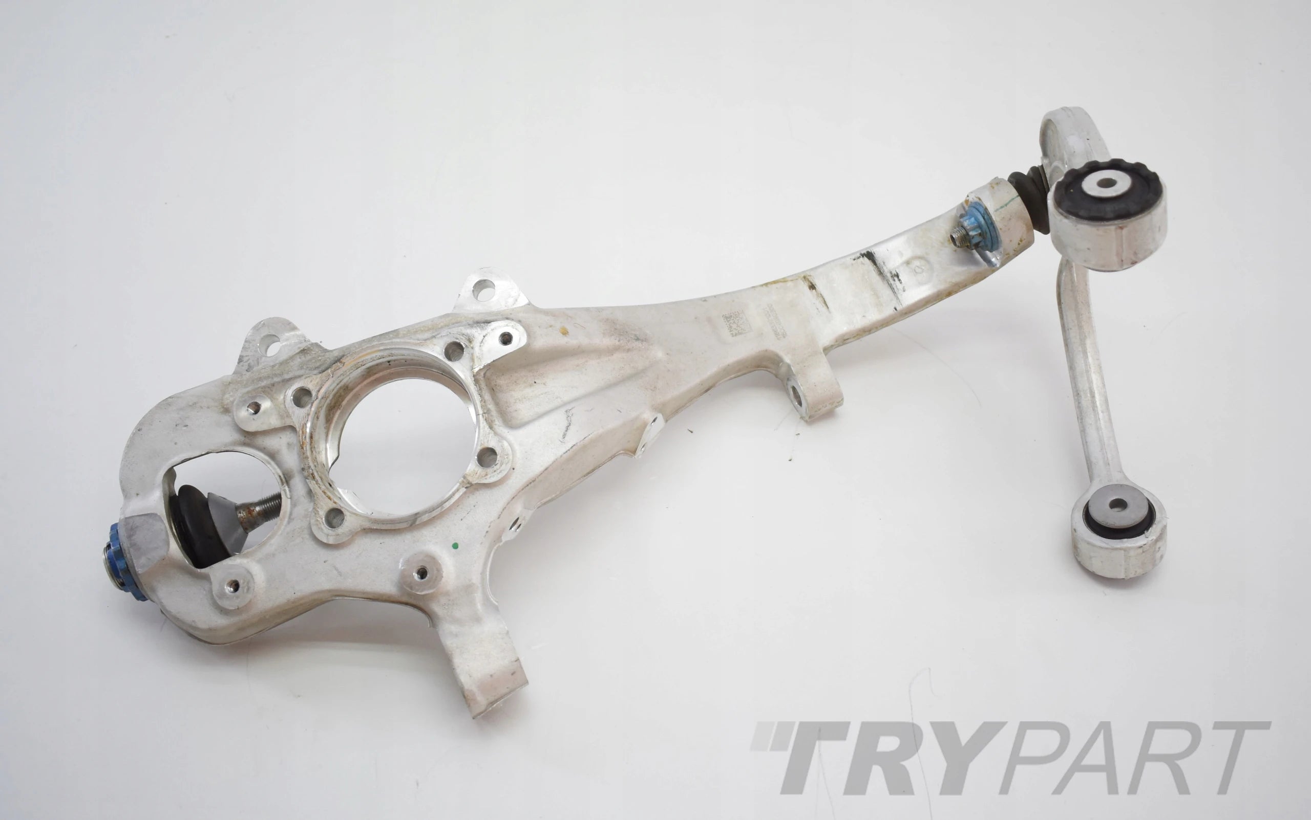 MERCEDES W166 RIGHT KNUCKLE ARM