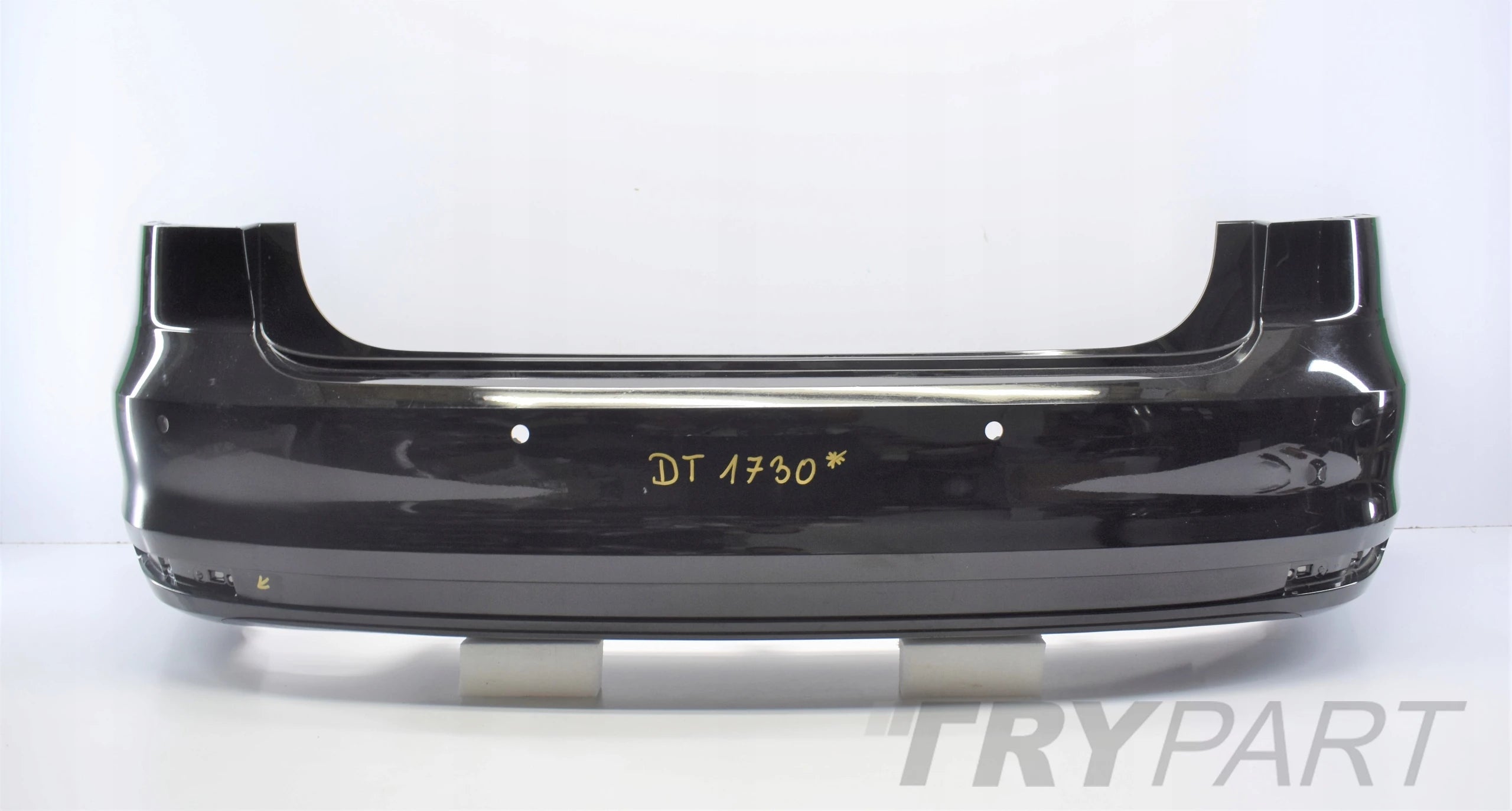 VW JETTA 5C6 LIFT REAR BUMPER ORIGINAL NICE + BOTTOM