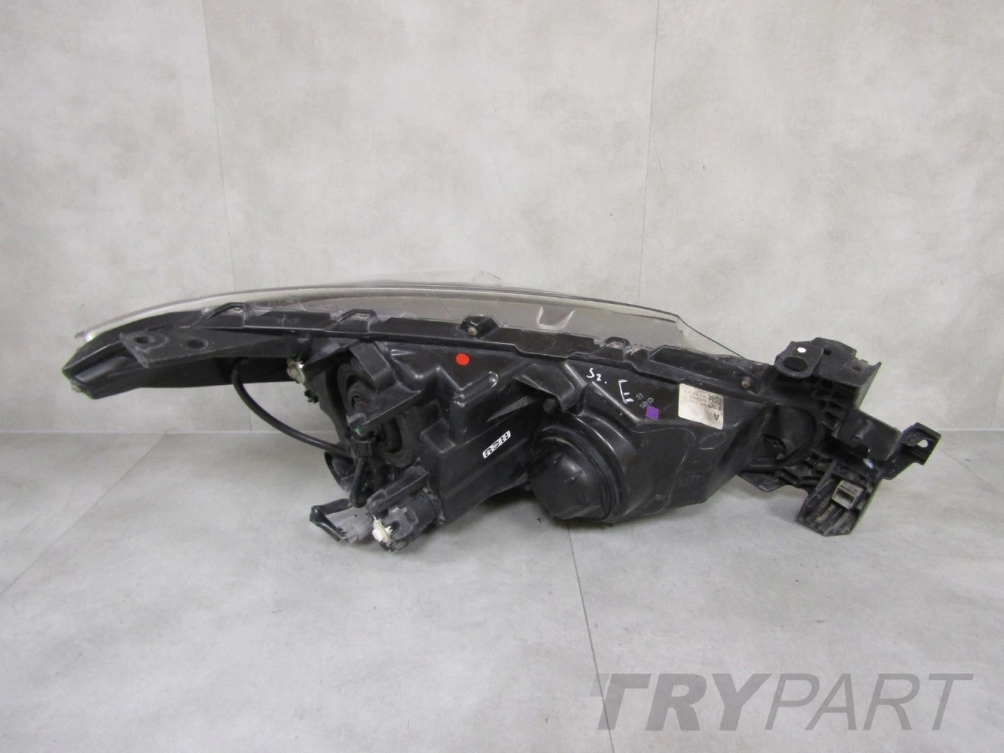 Front Lamp Mazda 3 III BM STANDARD LENS 13-16 LH BHR1 51040