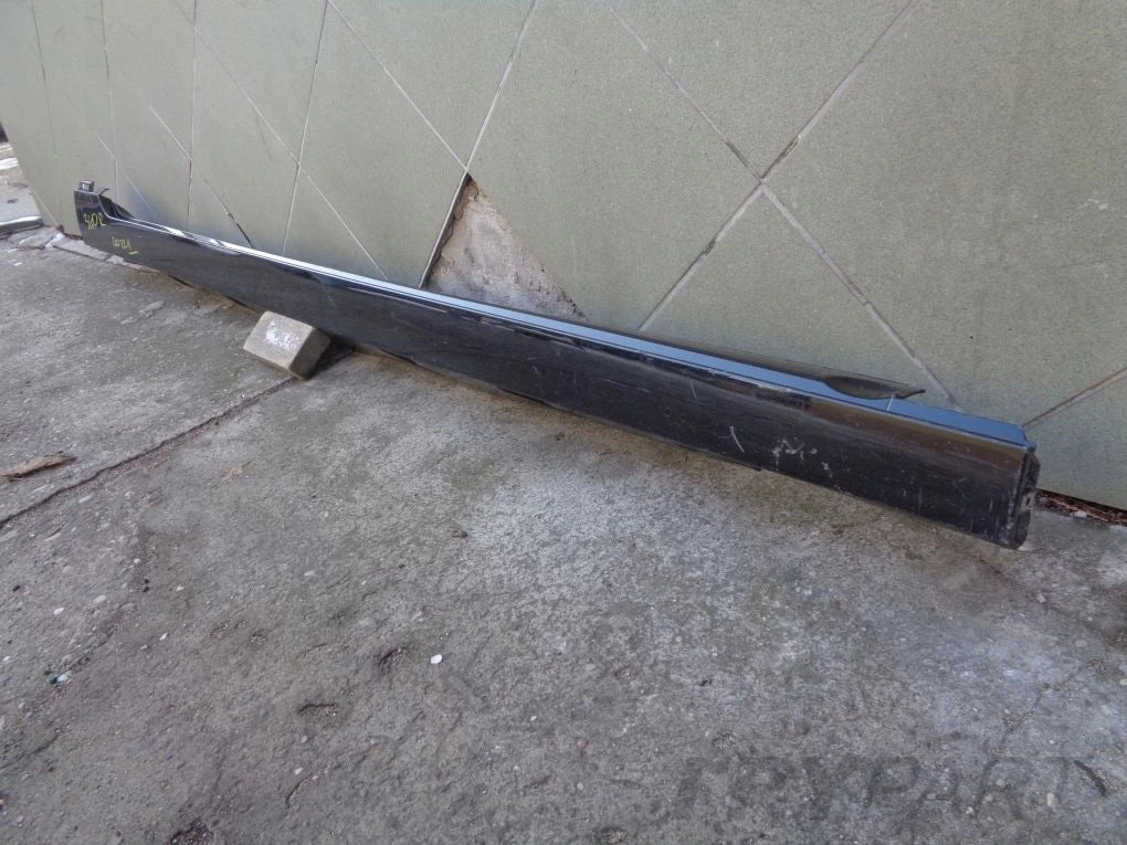 VW PASSAT B8 3G0 14- Right Sill Trim Strip