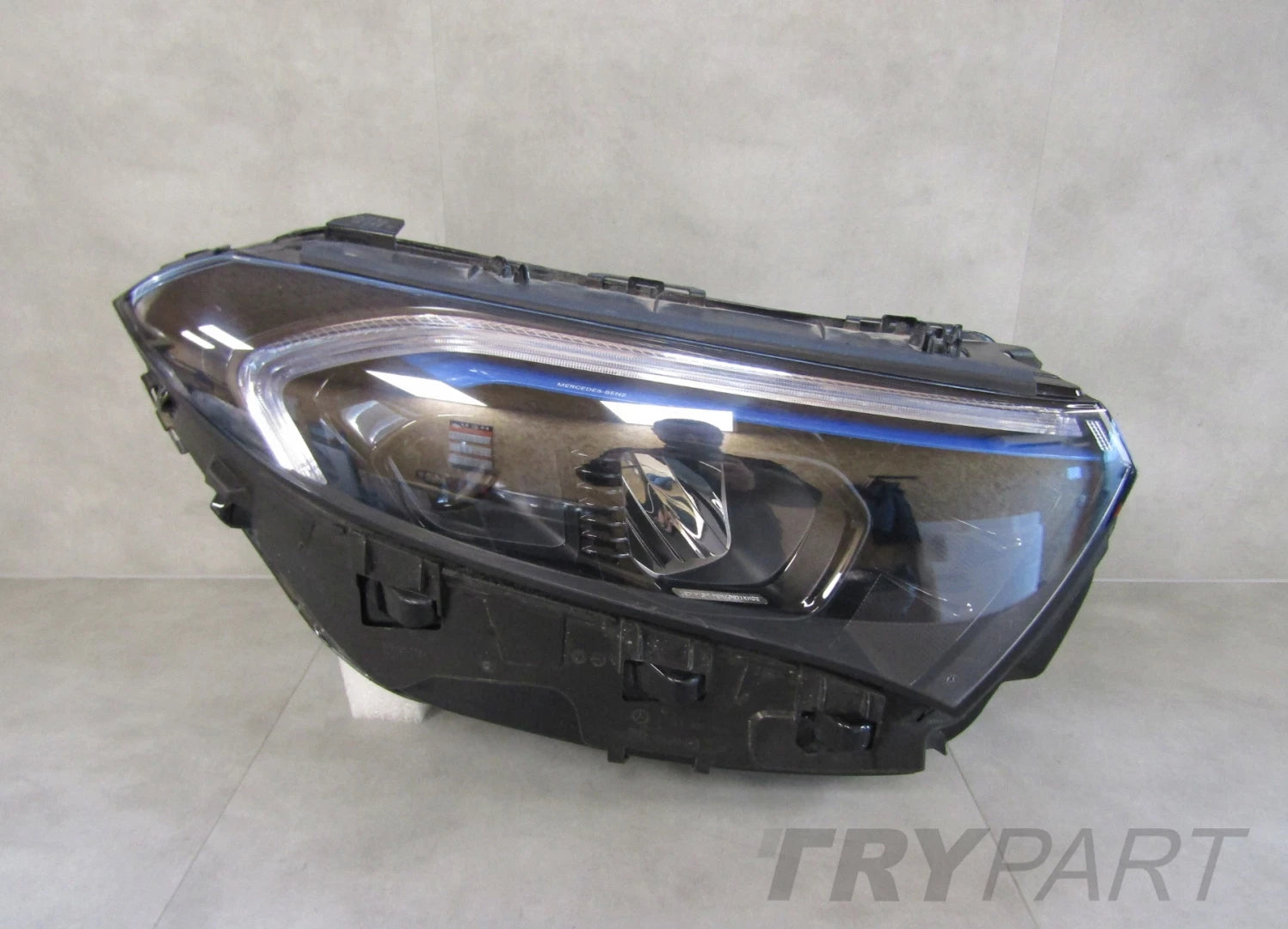 MERCEDES EQA EQB FULL LED PERFORMANCE HEADLIGHT RH 21-24