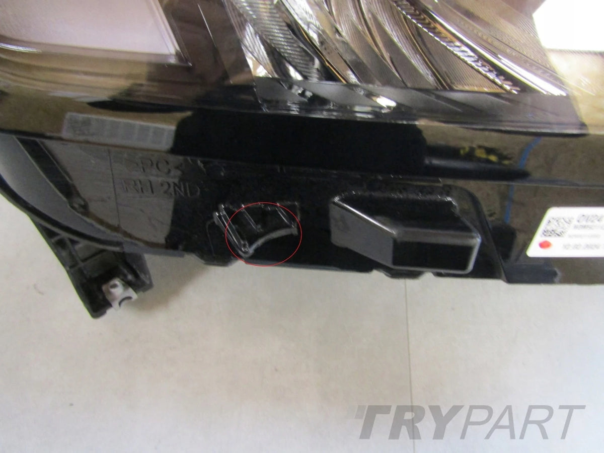 HEADLAMP OPEL FRONTERA LED 24- RH RIGHT 9850142480
