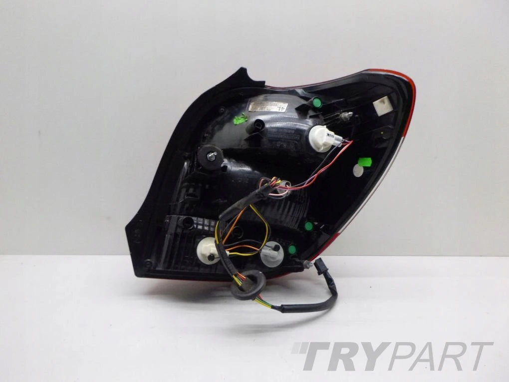 PEUGEOT 108 rear lamp left