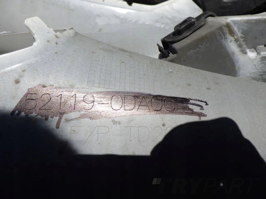 TOYOTA YARIS 4 IV 20- Front Bumper