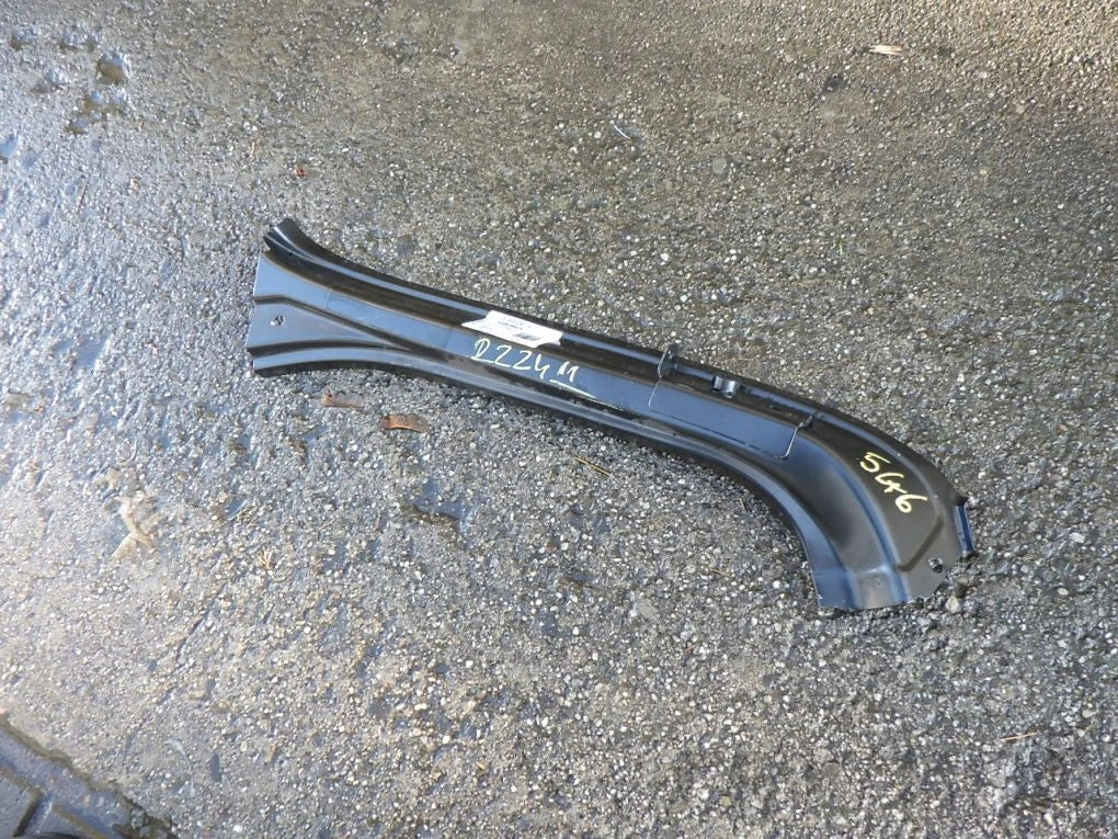 VW GOLF VII HB REAR RIGHT POST MOUNTING COVER 5G6809642B