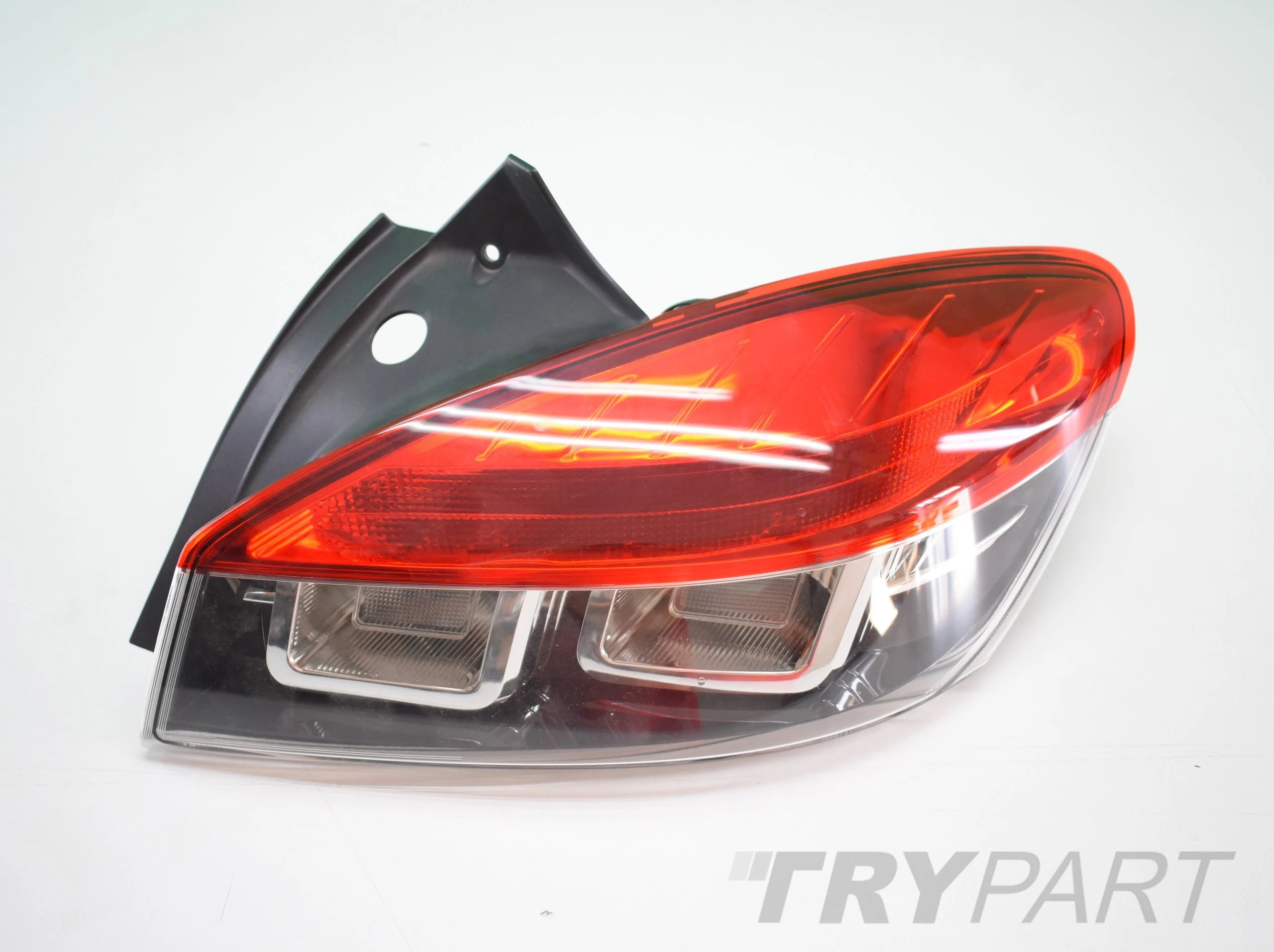 RENAULT MEGANE COUPE RIGHT REAR LIGHT EU