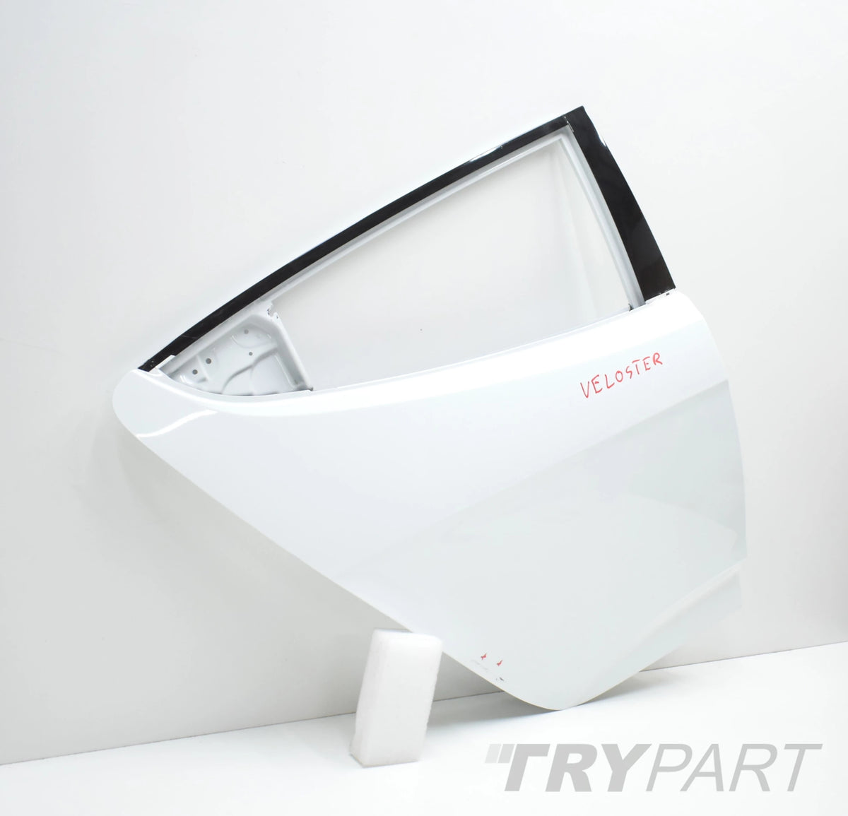 HYUNDAI VELOSTER RIGHT REAR DOOR ORG