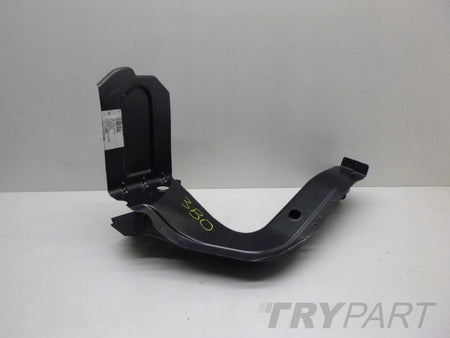 VW Passat B5 3B0 REAR BUMPER EYELET