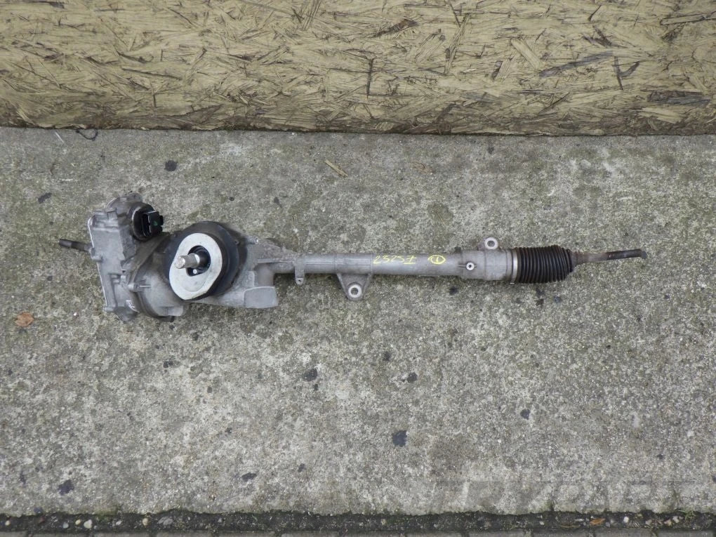 BMW 2 F45 F46 F48 5A39023 6899379 UE STEERING GEARBOX