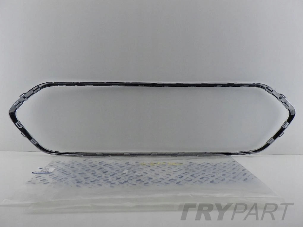 FORD TRANSIT CUSTOM LIFT 17- Grill Catch