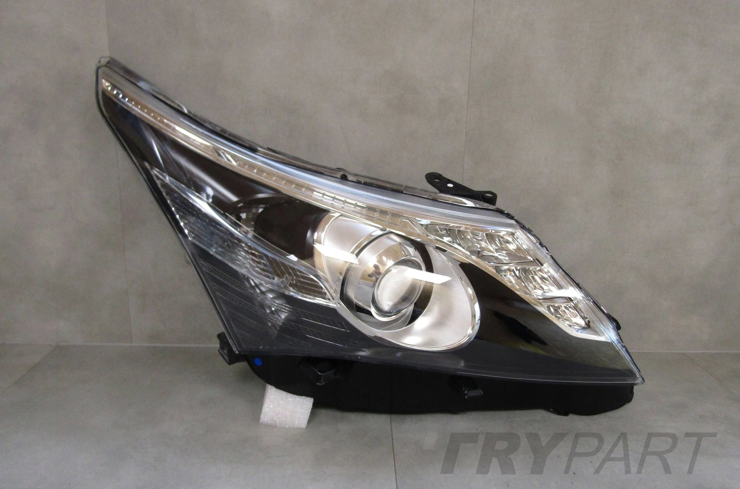 TOYOTA AVENSIS T27 LIFT 11-15 HEADLIGHT XENON SWIVEL RH RIGHT 10000-176