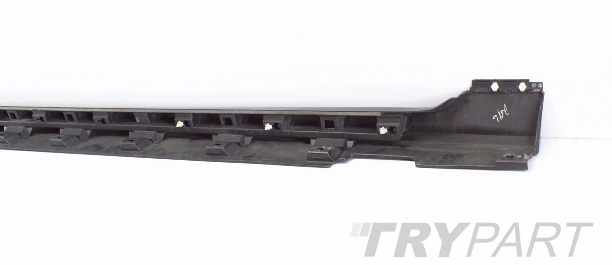 VW PASSAT B8 R LINE RIGHT SILL GUARD+FRAME