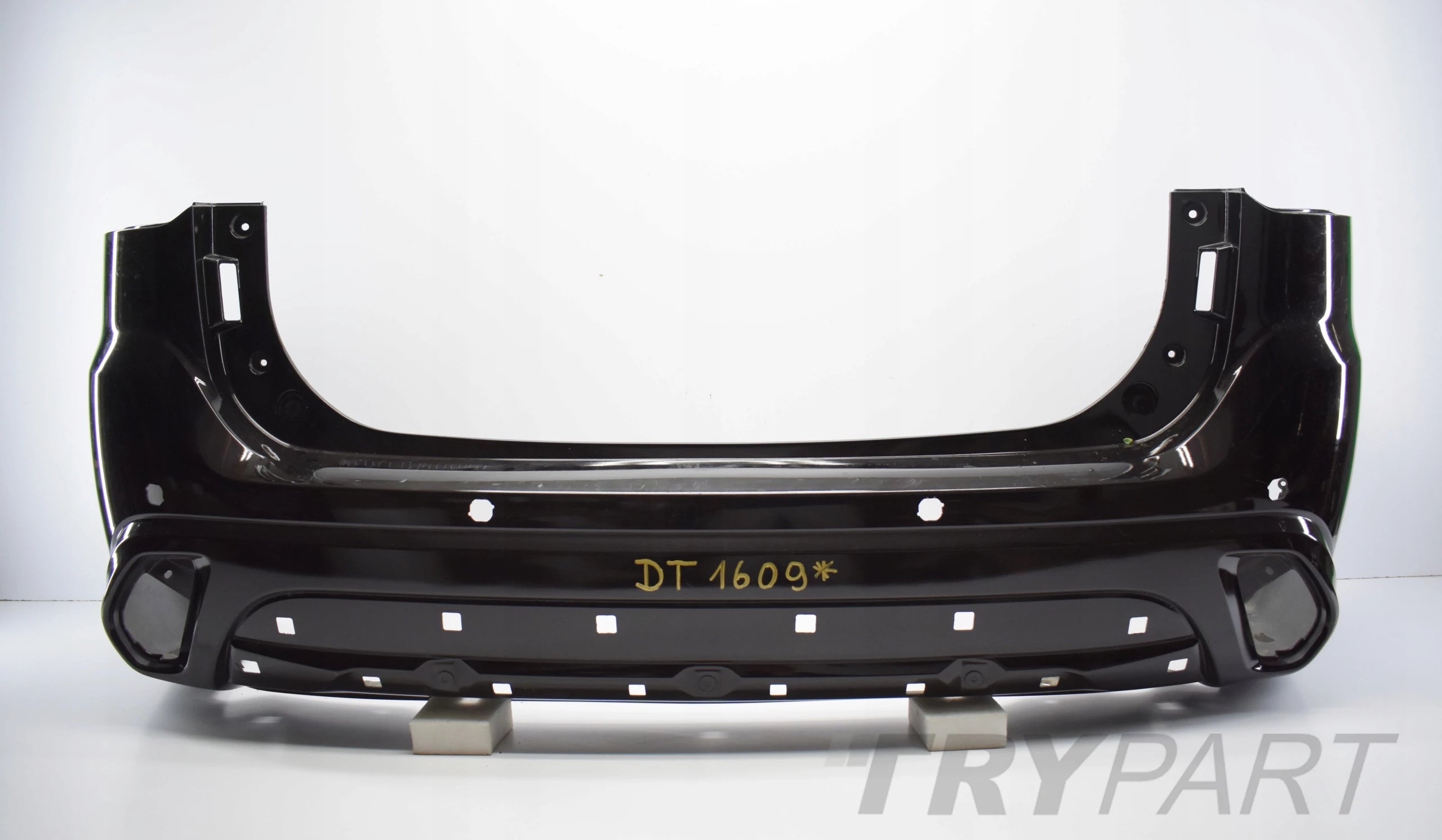 MITSUBISHI OUTLANDER III LIFT REAR BUMPER PAINTED!