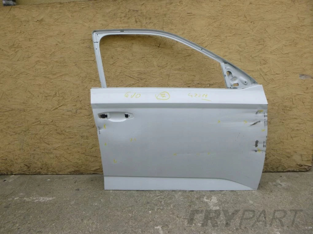 SKODA FABIA III 3 6V Front Right Door