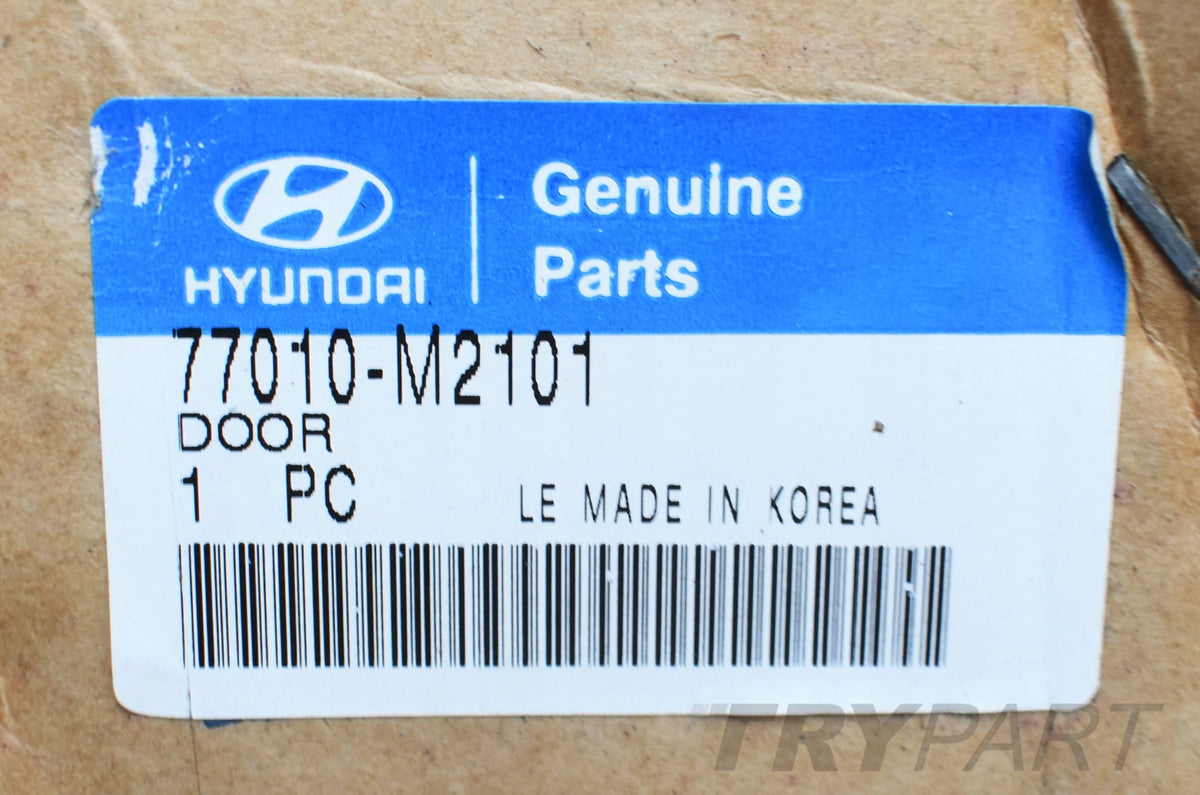 HYUNDAI SANTAMO Left Rear Door New Original