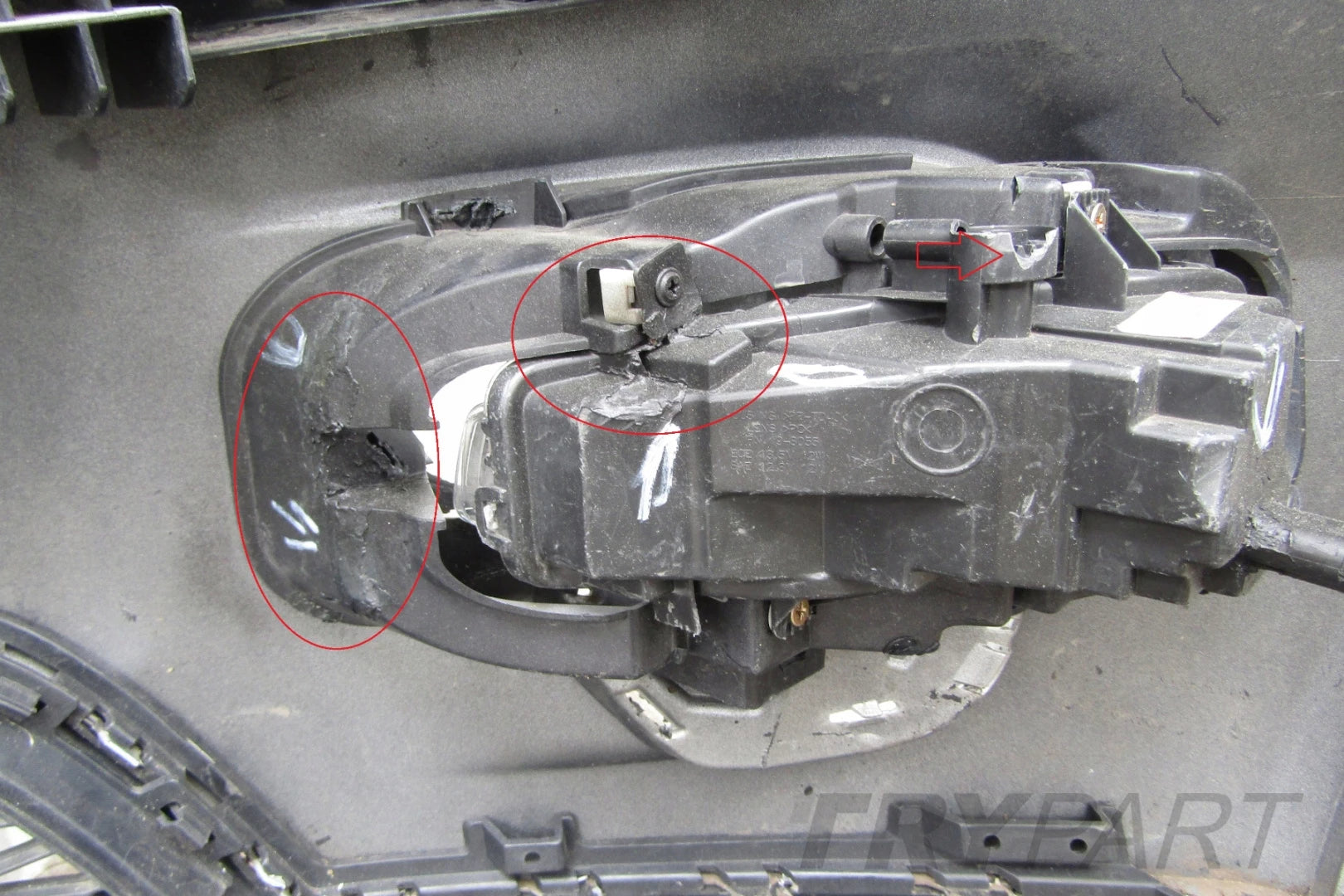 FRONT BUMPER LAND ROVER DISCOVERY SPORT L550 14-18