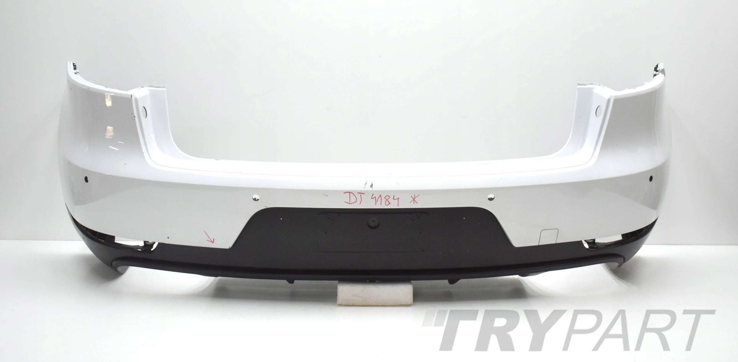 PORSCHE MACAN 95B REAR BUMPER ORG