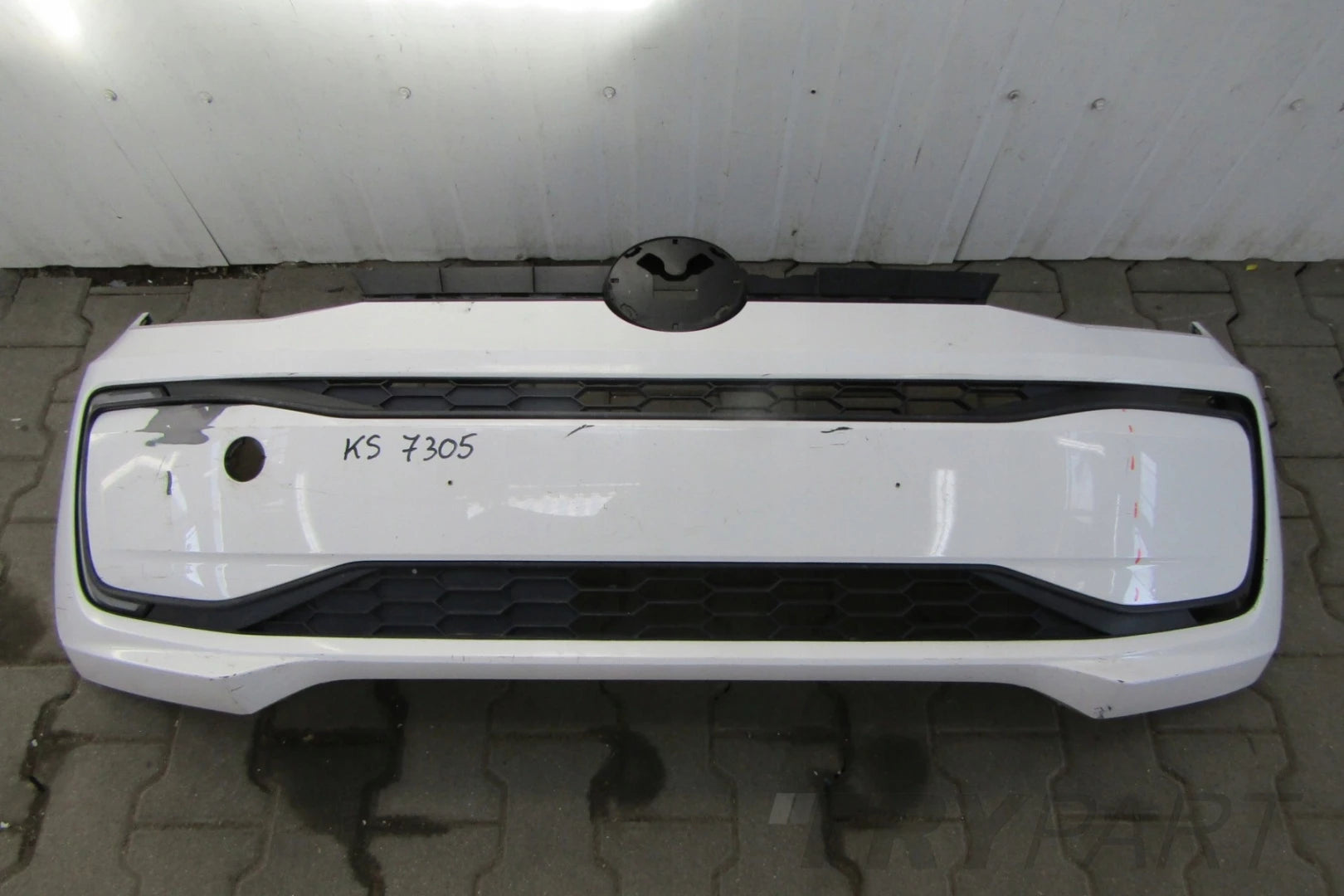 Front Bumper VW E-UP 1S0 Lift 16-