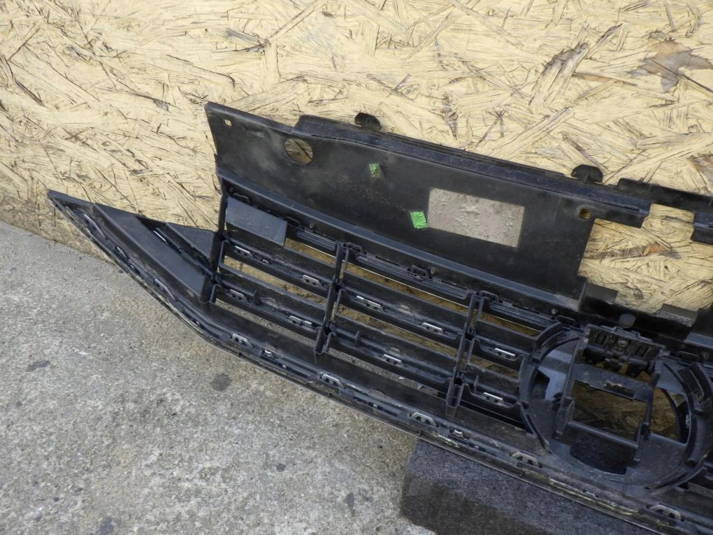 VW PASSAT B8 LIFT 3G 3G0 19- Grille Trap