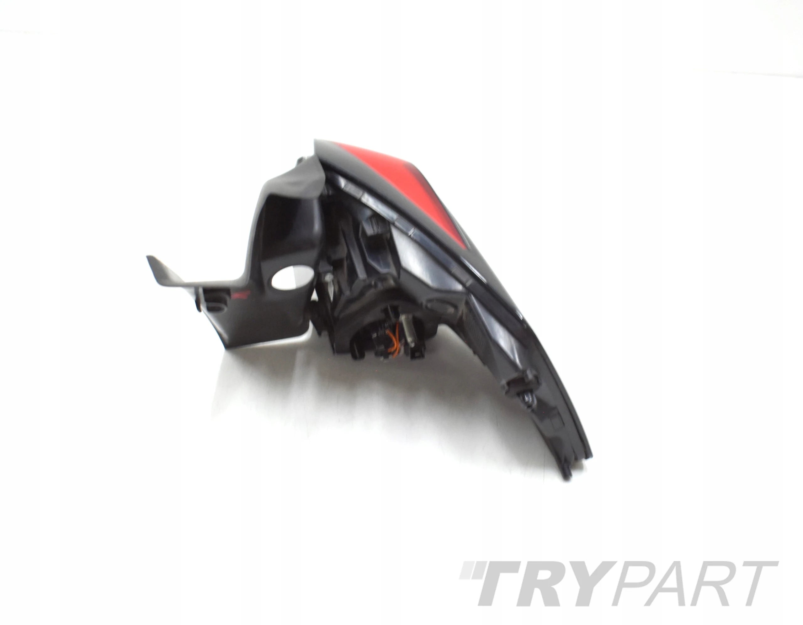 PEUGEOT 5008 II LEFT REAR LIGHT ORG